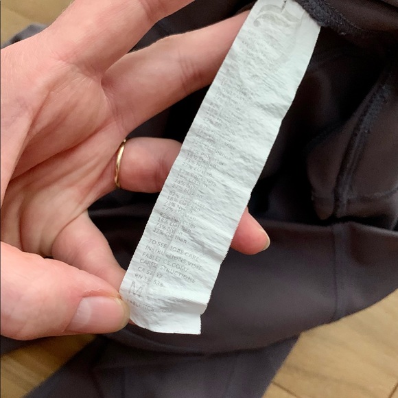 Fabletics Oasis 7/8 legging Size M - Picture 8 of 13